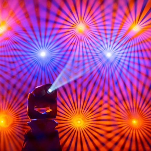 Cameo AURO SPOT Z 300 LED Spot moving head, Muziek en Instrumenten, Licht en Laser, Verzenden