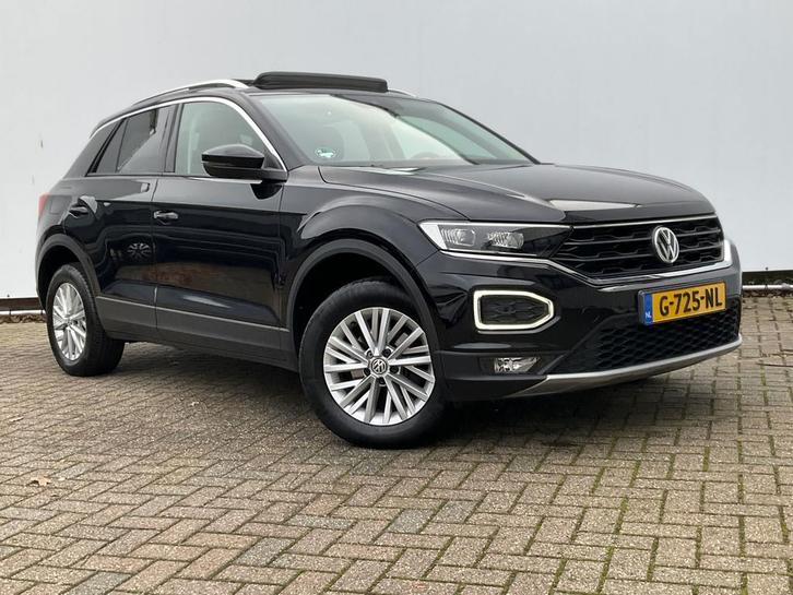 Zakelijke Lease |  Volkswagen T-Roc 1.5 TSI Style Automaat P, Auto's, Volkswagen, Onderhoudsboekje, Lease, Automaat, SUV of Terreinwagen