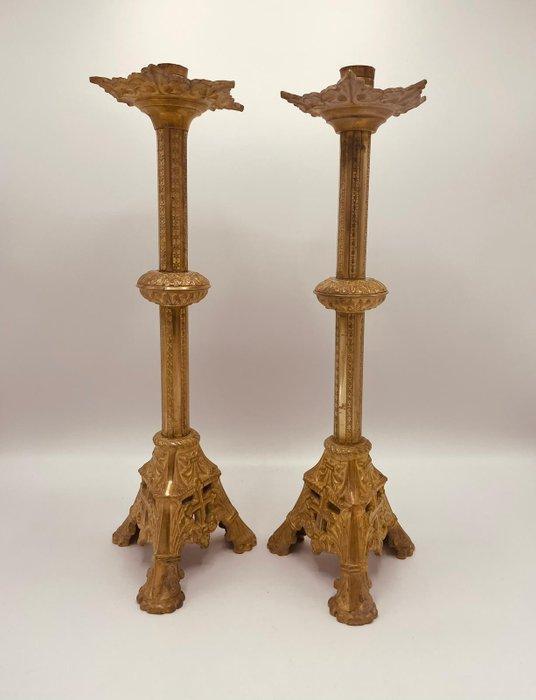 Neogotische kerk kandelaren - Messing - 1850-1900, Antiek en Kunst, Kunst | Niet-Westerse kunst