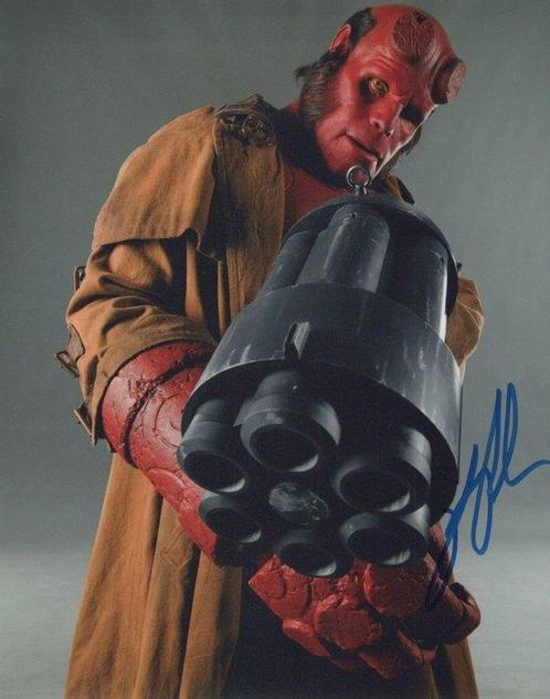Hellboy - Signed by Ron Perlman (Hellboy), Verzamelen, Film en Tv