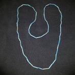 Oud-Egyptisch Faience Blauwe halsketting. 88 cm lang.