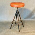 Kruk - IJzer, Industrieel ontwerp uit Italië uit de jaren