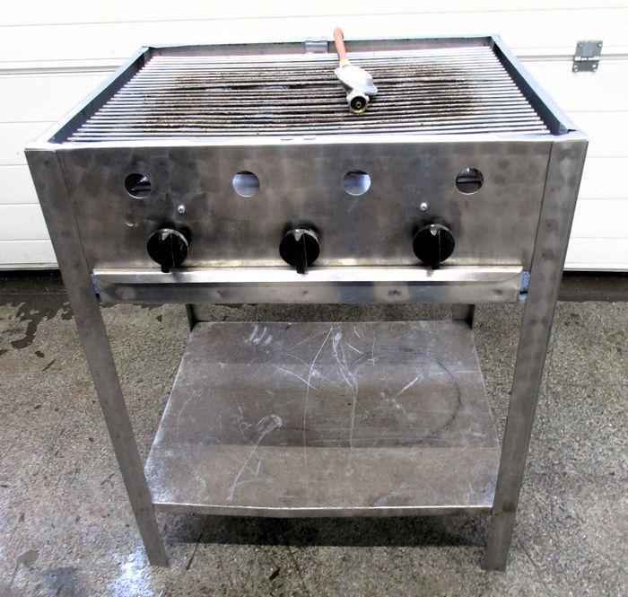 RVS Grill met 3 branders, Barbecue, 65cm propaan/butaan, Zakelijke goederen, Horeca | Keukenapparatuur, Gebruikt