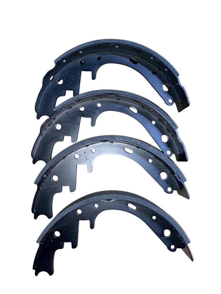 Remschoenenset achteras | Ford Bronco, E150, F150 1984-1996, Auto-onderdelen, Remmen en Aandrijving, Nieuw, Amerikaanse onderdelen