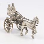 NO RESERVE Huifkar met ossen & Rijtuig met paard - Miniatuur, Antiek en Kunst