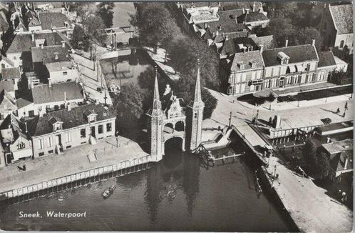 SNEEK - Waterpoort, Verzamelen, Ansichtkaarten | Nederland, Verzenden