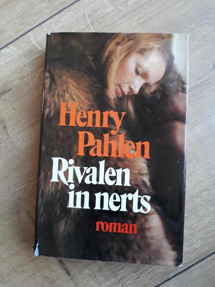 Rivalen in nerts 9789022505489 Henry Pahlen, Boeken, Overige Boeken, Gelezen, Verzenden