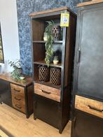 Boekenkast Indusy **SHOWROOMMODEL**, Huis en Inrichting, Kasten | Boekenkasten, Nieuw
