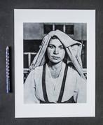 Lewis H.Hine (1874-1940) - An Albanian woman from Italy at, Antiek en Kunst