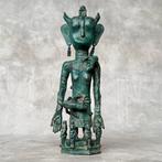 Decoratief ornament - Indonesië - 47 cm Bronzen beeld in, Antiek en Kunst