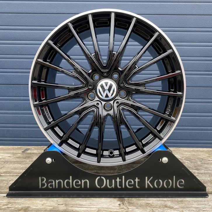 Volkswagen Golf 5 6 7 GTI Caddy Eos Touran Sharan Scirocco v, Auto-onderdelen, Banden en Velgen, 18 inch, Zomerbanden, 225 mm