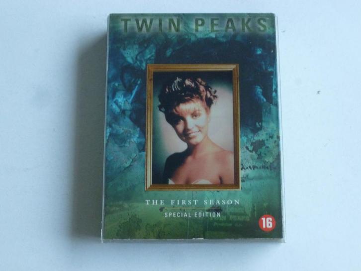 Twin Peaks - Seizoen 1 / David Lynch (4 DVD), Cd's en Dvd's, Dvd's | Tv en Series, Zo goed als nieuw, Verzenden