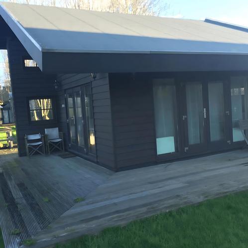 Houten gastenverblijf met tuin in Rijswijk gevonden in Rijsw, Huizen en Kamers, Huizen te huur, Direct bij eigenaar