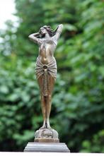 sculptuur, scarab lady - 42 cm - brons marmer