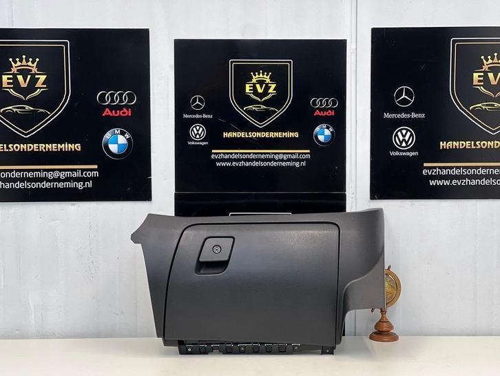 Opel Combo dashboard kast bj.2016 Artnr. 735471273, Auto-onderdelen, Dashboard en Schakelaars, Gebruikt, Opel