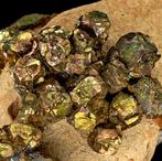 NIEUWE VINDST - Hoogwaardige iriserende pyriet en