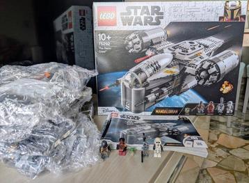 Lego Set - Star Wars - 75292 The razor crest - 75302 beschikbaar voor biedingen