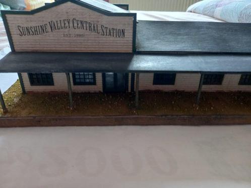 Busch H0 - Modeltreinlandschap (3) - Amerikaans Station /, Hobby en Vrije tijd, Modeltreinen | H0