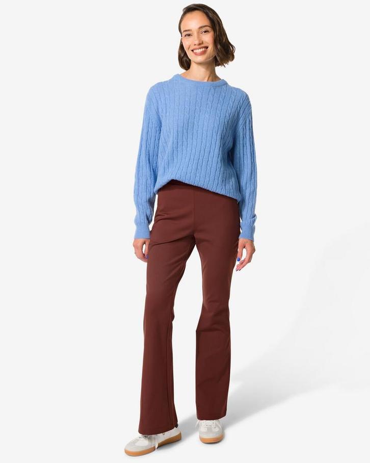 HEMA Damesbroek Heat flared bruin, Kleding | Dames, Overige Dameskleding, Nieuw, Verzenden