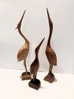 Beeldje - Three wooden cranes / birds - Houten kraanvogels /