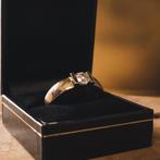 Bicolor gouden solitair ring met diamant | 1,01 ct., Sieraden, Tassen en Uiterlijk, Ringen, Gebruikt, Overige kleuren, 20 of groter