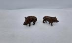 P. Chenet - Beeld, Stier everzwijn - 4 cm - Brons