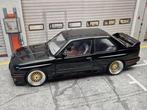 Solido 1:18 - Modelauto - BMW E30 M3 evolution 1990 met, Hobby en Vrije tijd, Modelauto's | 1:5 tot 1:12, Nieuw