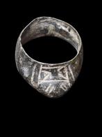 Middeleeuws Brons, Stunning Archer thumb Ring (Zonder