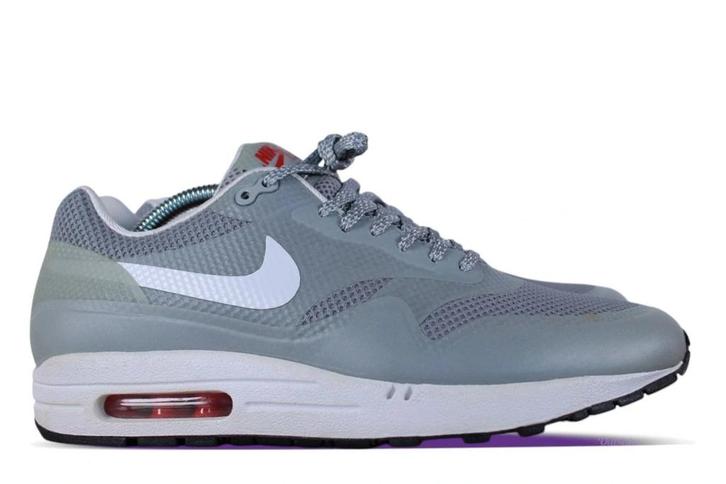 Nike Air Max 1 Hyperfuse Matte Silver • 42.5, Kleding | Heren, Schoenen, Sneakers of Gympen, Ophalen of Verzenden