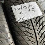 2 x Michelin 235-45-18 Winterbanden 5,5mm, Auto-onderdelen, Banden en Velgen, 18 inch, Gebruikt, 235 mm, Band(en)