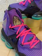 Nike - x Lebron James - Low-top sneakers - Maat: EU 36 -, Nieuw