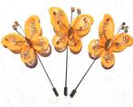 Corsage vlinder oranje op luxe verzilverde corsage speld, Nieuw, Feestartikel, Oranje of Koningsdag, Verzenden