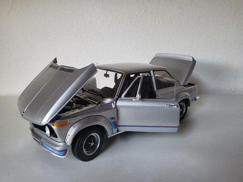 Kyosho 1:18 - Model sportwagen - BMW 2002 turbo 1974 -, Hobby en Vrije tijd, Modelauto's | 1:5 tot 1:12