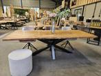 Eiken Eettafel, Boomstam | Rustiek | Eettafel hout | Massief, Huis en Inrichting, Kasten | Televisiemeubels, Rustieke Eiken houten tafel  