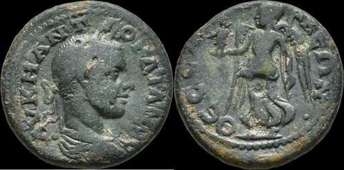 238-244ad Macedon Thessalonica Gordian Iii Ae25 Nike adva..., Postzegels en Munten, Munten | Europa | Niet-Euromunten, Verzenden