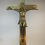 Crucifix - Koper, Zwaar koperen altaar kruisbeeld -, Antiek en Kunst