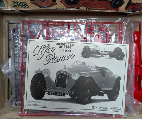 Bandai 1:20 - Modelauto (2) - Bugatti Model 1932 Type 55, Hobby en Vrije tijd, Modelauto's | 1:5 tot 1:12