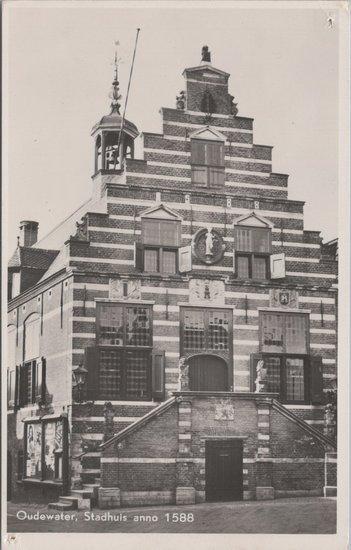 OUDEWATER - Stadhuis anno 1588, Verzamelen, Ansichtkaarten | Nederland, Verzenden