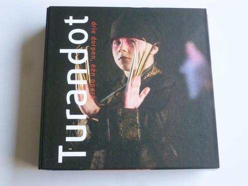 Turandot - Drie Dorpen, Een Opera (Boek + DVD), Cd's en Dvd's, Dvd's | Muziek en Concerten, Verzenden