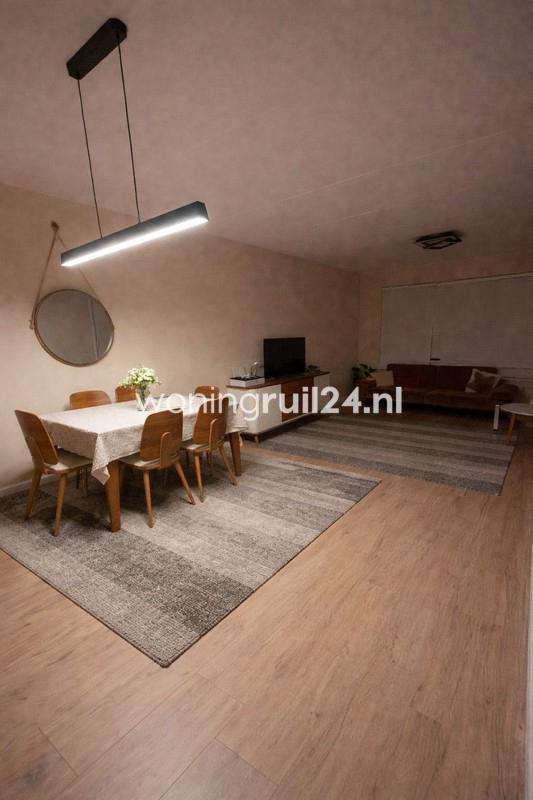 Woningruil - Cruijsenhoekstraat 8 - 3 kamers, Huizen en Kamers, Woningruil, Zuid-Holland