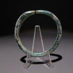 Oud-Romeins Glas Armband. 1e-3e eeuw n.Chr. 4,1 cm diameter.