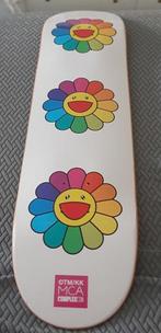 Takashi Murakami (1962) - 3 flowers skate x comnplexcon, Antiek en Kunst, Kunst | Designobjecten