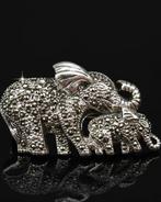 Zilver, Olifantenbroche in 925 zilver & Marcassite: Wijsheid, Antiek en Kunst