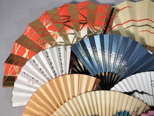 Handwaaier (20) - Bamboe, Papier - Japanse opvouwbare fans, Antiek en Kunst, Antiek | Speelgoed