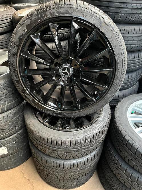 Mercedes E-klasse 207 serie | 18 inch LM | 255-40-18 winter, Auto-onderdelen, Banden en Velgen, 18 inch, Winterbanden, 255 mm