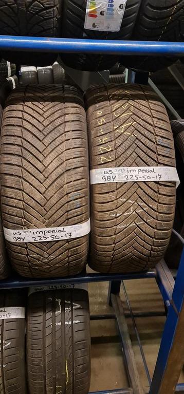 2x 225-50-17 Imperial All Season 7mm €60 Per Band 225 50 17 beschikbaar voor biedingen