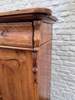 gezellig antiek grenen meiden kastje met lade en plankjes, Antiek en Kunst, Antiek | Meubels | Kasten, Ophalen of Verzenden