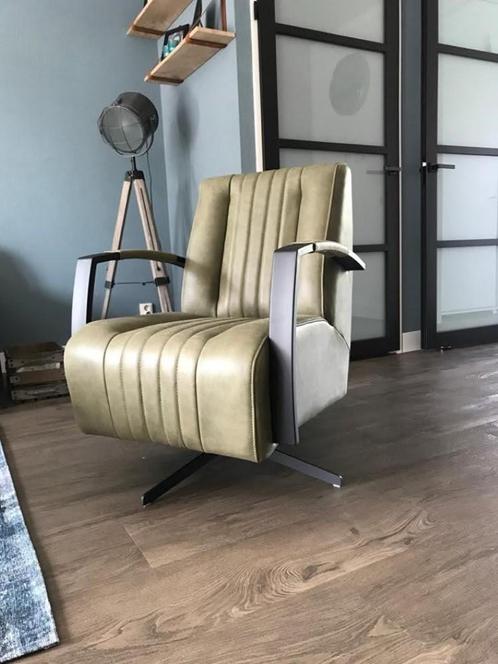 Leren draaifauteuil met stalen frame en stervoet - groen lee, Huis en Inrichting, Fauteuils, 50 tot 75 cm, 75 tot 100 cm, Nieuw
