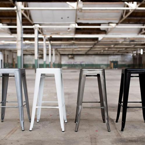 Industriële barkruk | Tolix | vanaf € 45 euro | Kookeiland, Huis en Inrichting, Barkrukken, Nieuw, 1 kruk, Metaal, 30 tot 60 cm