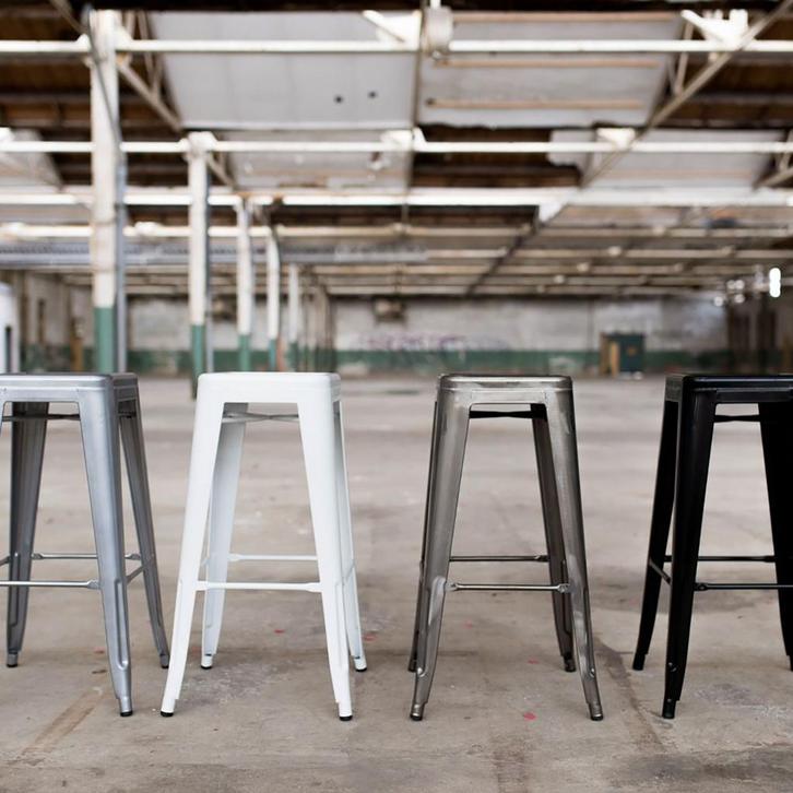 Industriële barkruk | Tolix | vanaf € 45 euro | Kookeiland, Huis en Inrichting, Barkrukken, Nieuw, 1 kruk, Metaal, 30 tot 60 cm